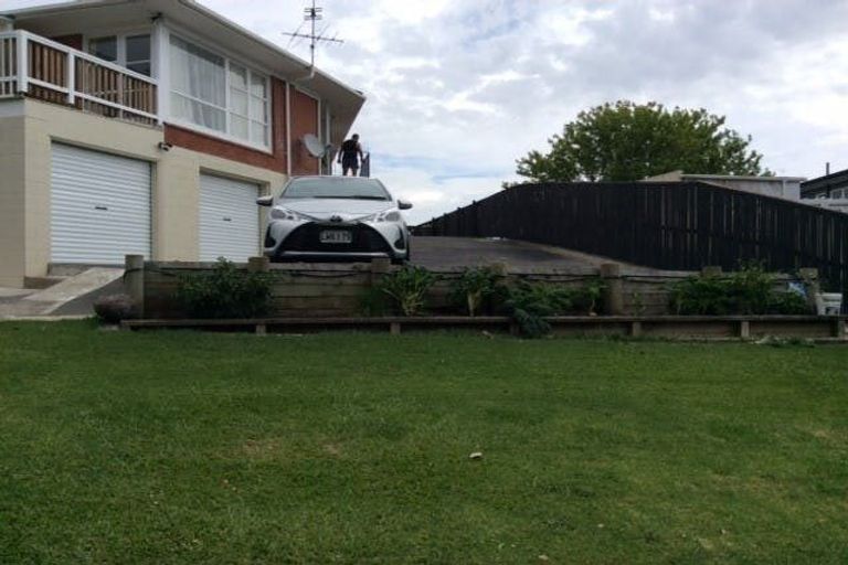 Photo of property in 19 Rodney Street, Howick, Auckland, 2014