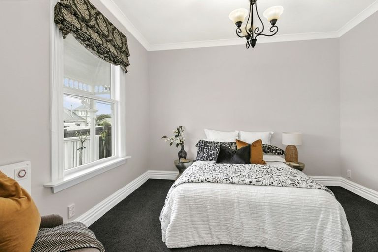 Photo of property in 2 Adelaide Street, Petone, Lower Hutt, 5012