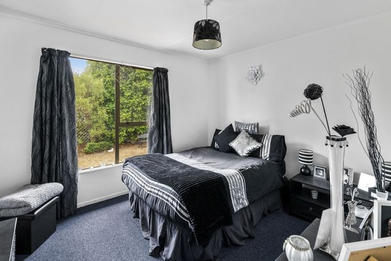 Photo of property in 18a Kanawa Street, Waikanae, 5036