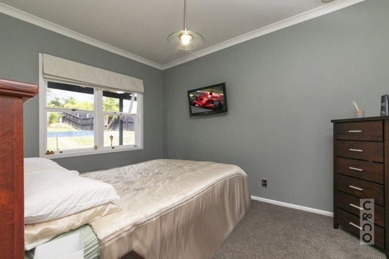 Photo of property in 14 Elliot Street, Riverhead, 0820