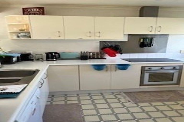 Photo of property in 281 Saint Andrews Drive, Bethlehem, Tauranga, 3110