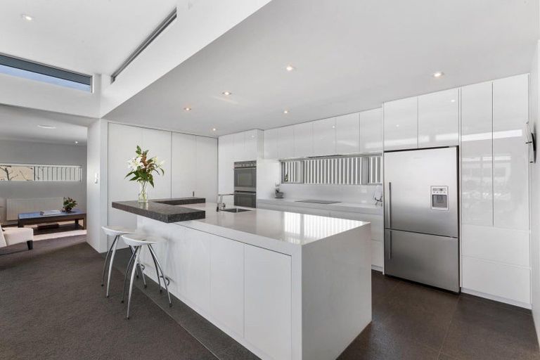 Photo of property in 15 Faulks Terrace, Wanaka, 9305