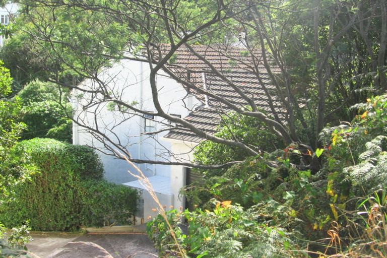 Photo of property in 29 Awarua Street, Ngaio, Wellington, 6035