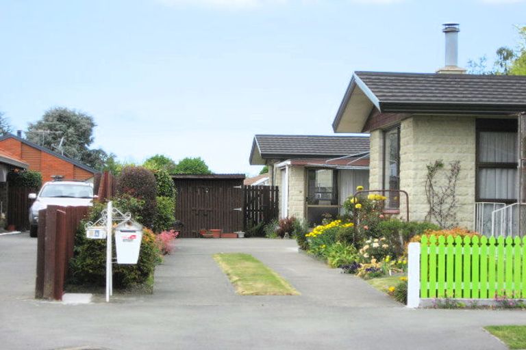 Photo of property in 4b Kinley Street, Rangiora, 7400