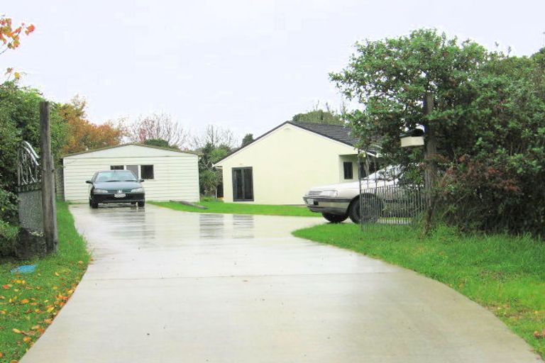 Photo of property in 11 Kyle Road, Greenhithe, Auckland, 0632