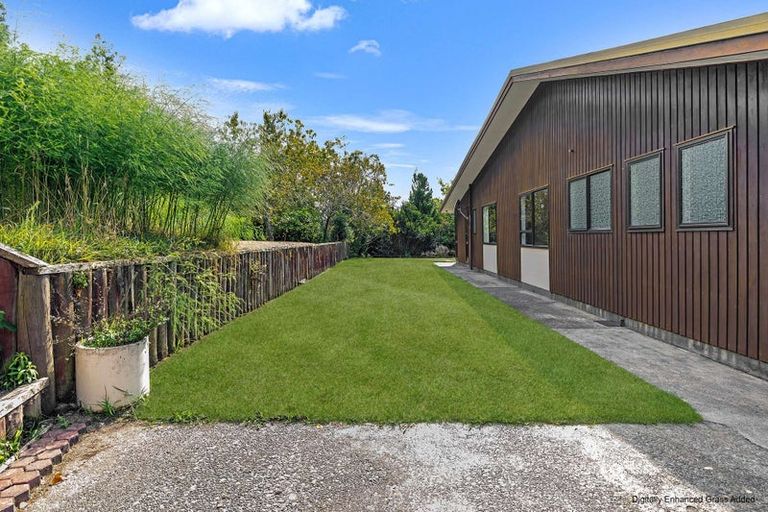 Photo of property in 9 Marshall Road, Hunterville, 4730