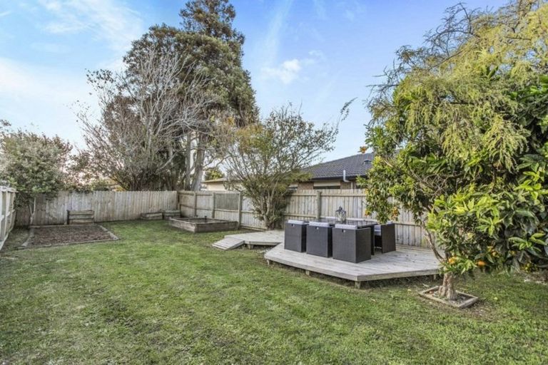 Photo of property in 1/15 Elizabeth Street, Papakura, 2110