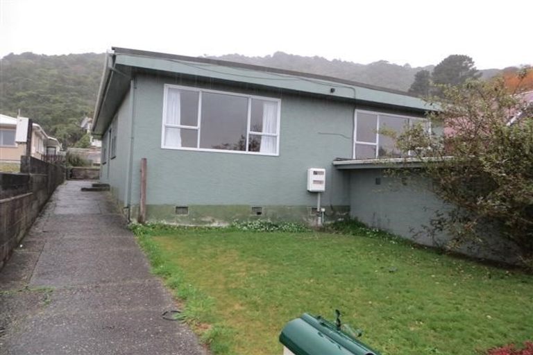 Photo of property in 15 Alexander Terrace, Greymouth, 7805