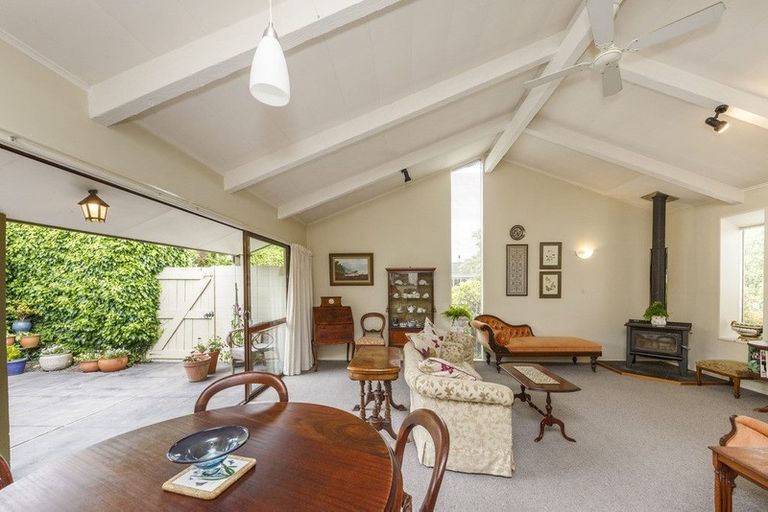 Photo of property in 89 Buick Crescent, Awapuni, Palmerston North, 4412