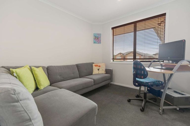 Photo of property in 18 Mickelson Avenue, Rototuna, Hamilton, 3210