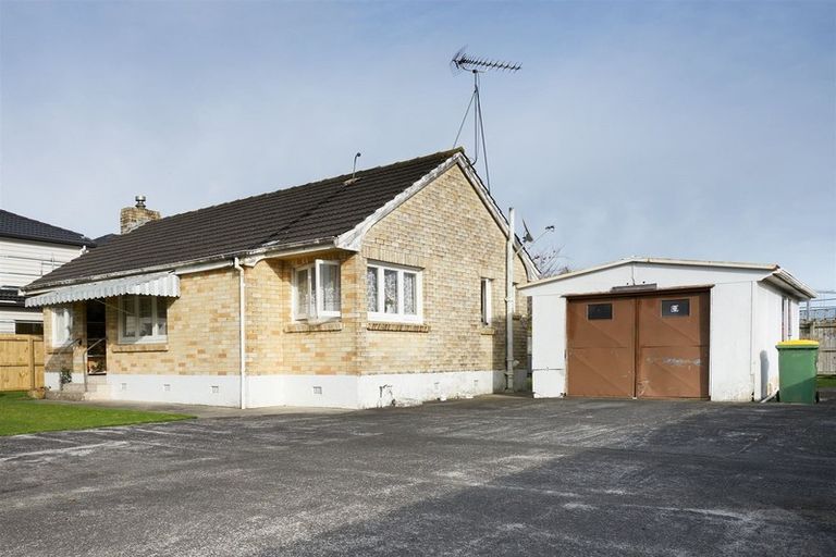 Photo of property in 1/33 Laurie Avenue, Papakura, 2110