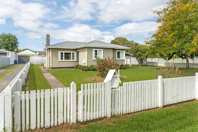 Photo of property in 8 Macdonald Street, Te Hapara, Gisborne, 4010