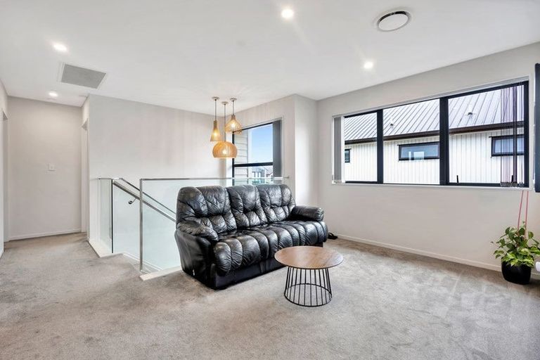 Photo of property in 24 Ascent Street, Flat Bush, Auckland, 2019