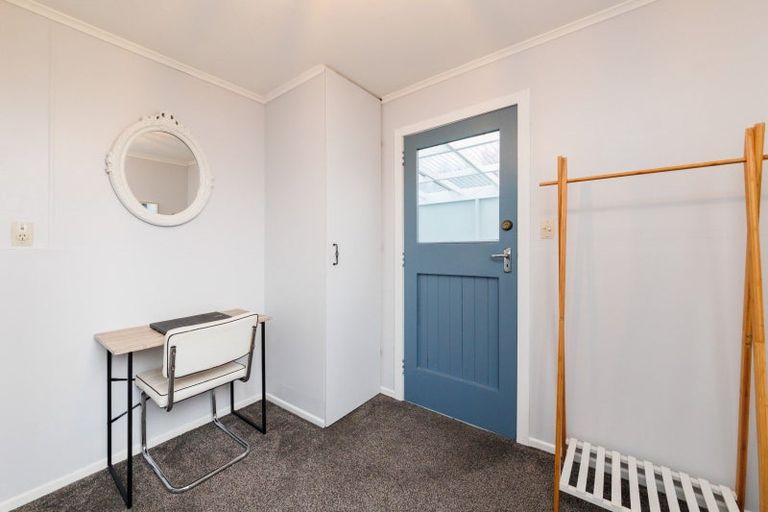 Photo of property in 17 Matai Street, Marton, 4710