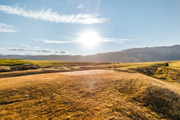 Photo of property in 35 Kordia Way, Waikerikeri, 9391