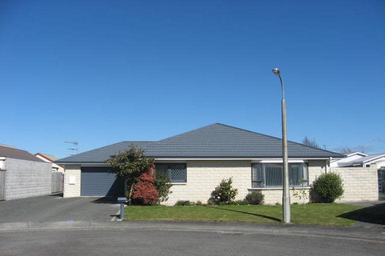 Photo of property in 43 William Wong Place, Carterton, 5713