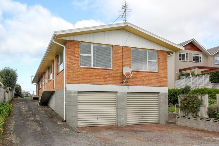 Photo of property in 256a Courtenay Street, Strandon, New Plymouth, 4312