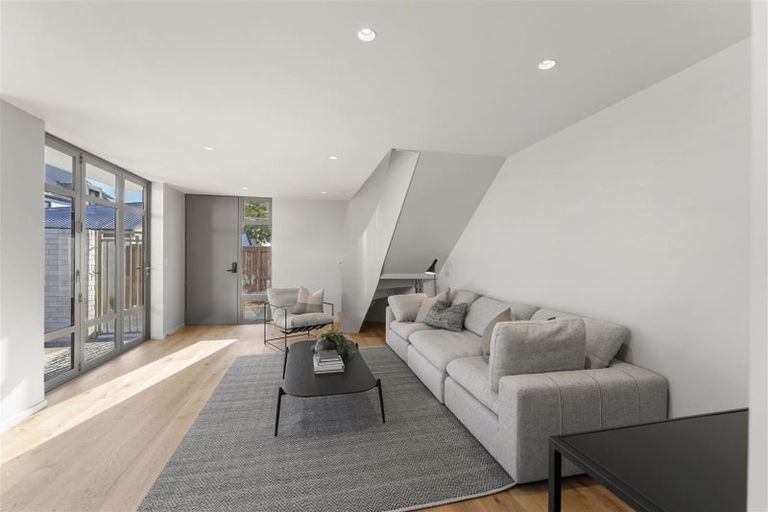 Photo of property in 29b Tonbridge Street, Merivale, Christchurch, 8014