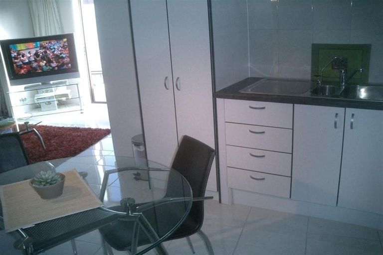 Photo of property in 4 Winnipeg Way, Kingston, Wellington, 6021