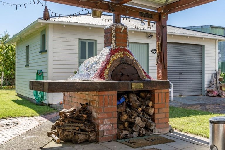 Photo of property in 41 Victoria Street, Masterton, 5810