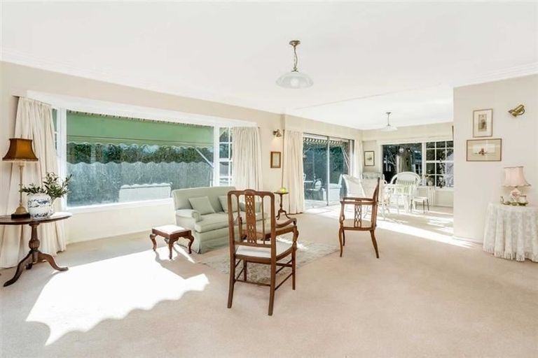 Photo of property in 37 Church Lane, Merivale, Christchurch, 8014