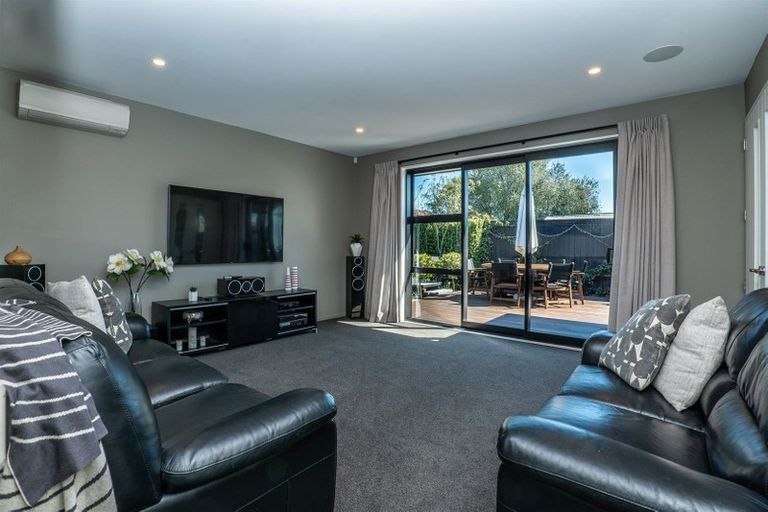 Photo of property in 8a Toorak Avenue, Avonhead, Christchurch, 8042