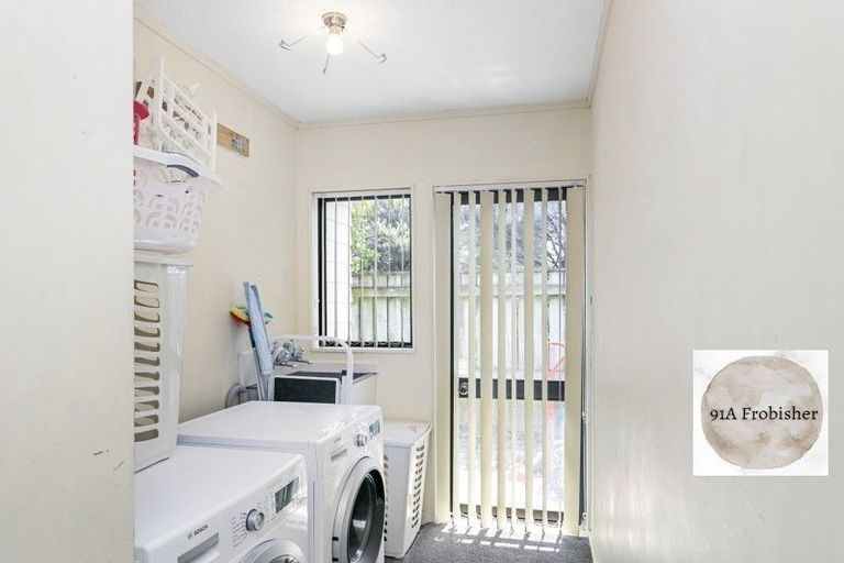 Photo of property in 91a Frobisher Street, Island Bay, Wellington, 6023