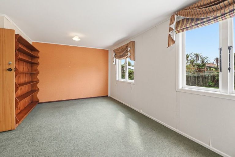 Photo of property in 14 Johnston Crescent, Hillcrest, Rotorua, 3015