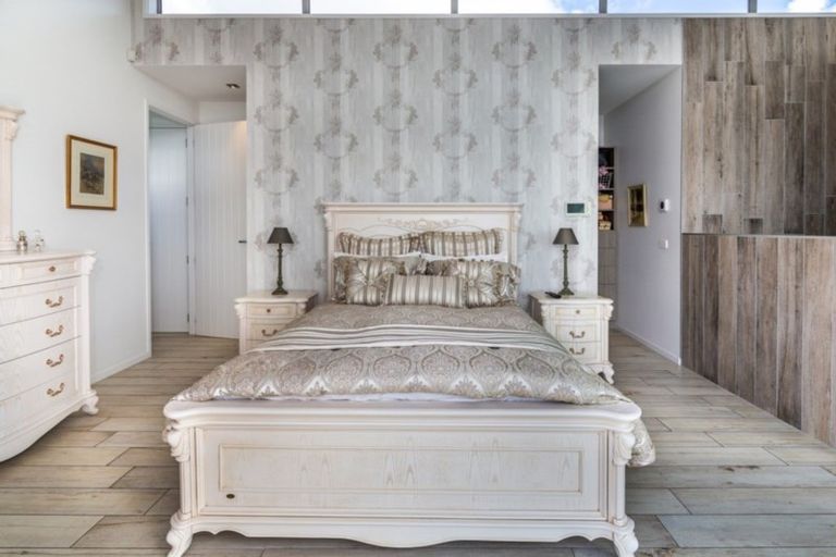 Photo of property in 50 Mapara Road, Acacia Bay, Taupo, 3385