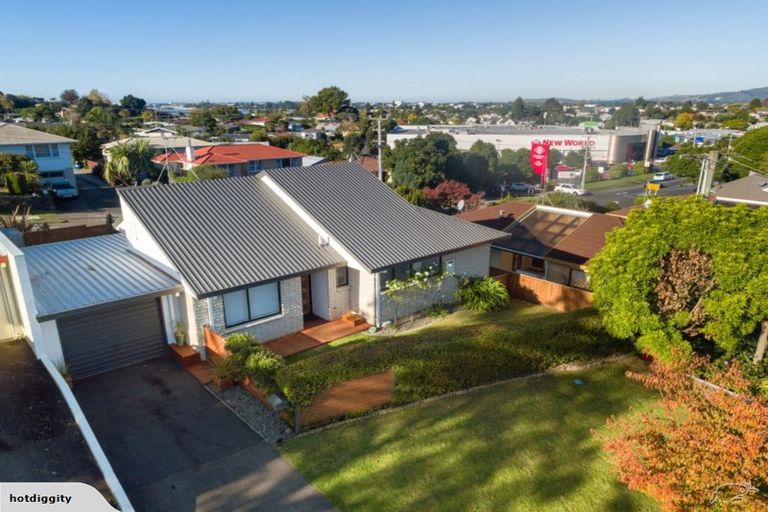 Photo of property in 9 Jefferson Place, Brookfield, Tauranga, 3110