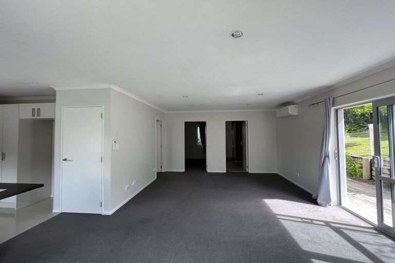 Photo of property in 3 Keldale Place, Forrest Hill, Auckland, 0620