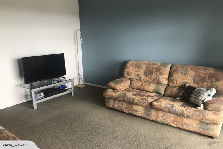 Photo of property in 12 Brooke Road, Red Hill, Papakura, 2110