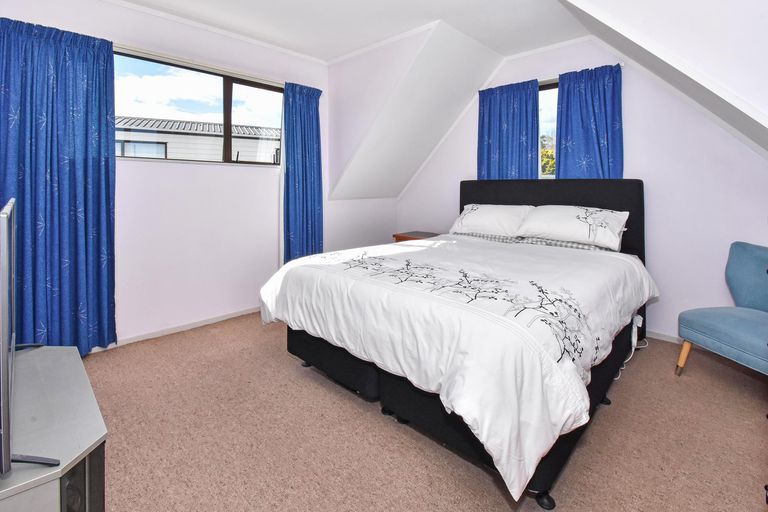 Photo of property in 2/17 Wedgwood Avenue, Mangere East, Auckland, 2024