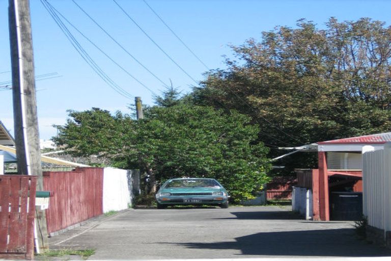 Photo of property in 3/4 Bracken Street, Wallaceville, Upper Hutt, 5018