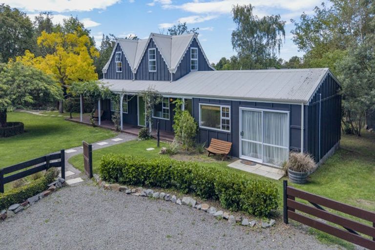 Photo of property in 5 Burnt Hill Road, Oxford, 7430