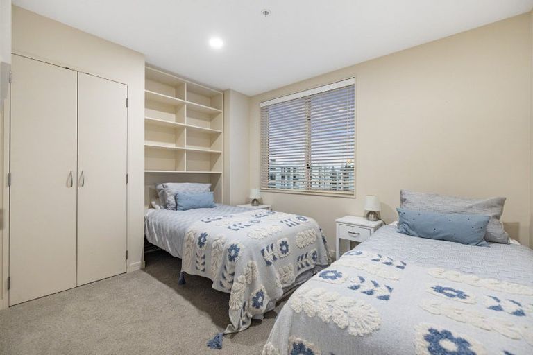 Photo of property in 31/12 Maunganui Road, Mount Maunganui, 3116