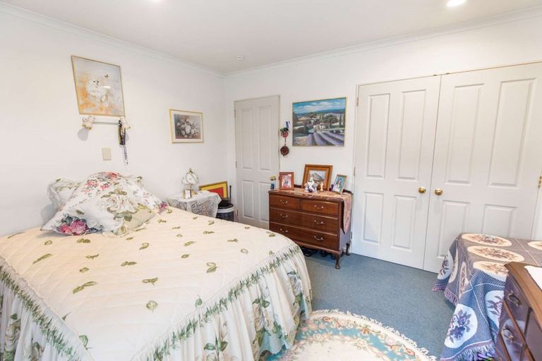 Photo of property in 61 Winchester Street, Levin, 5510