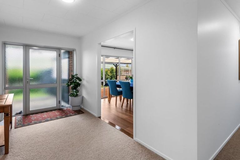 Photo of property in 16 Elm Place, Tikipunga, Whangarei, 0112