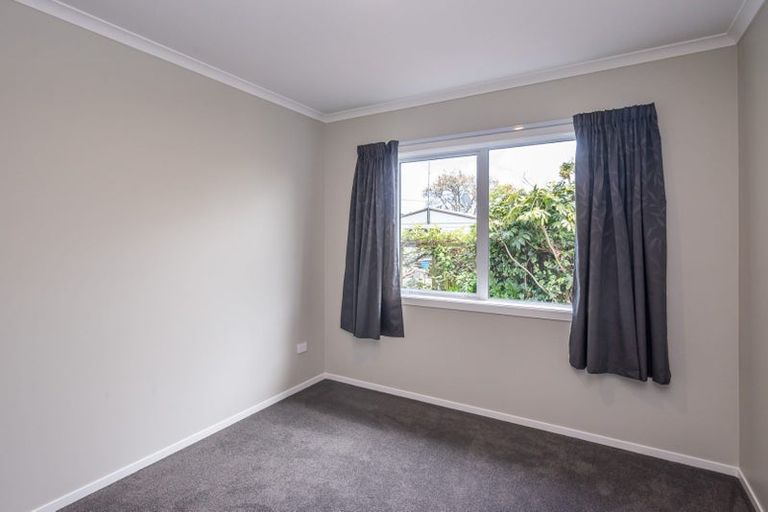 Photo of property in 93a Bartholomew Road, Levin, 5510