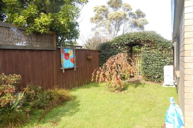 Photo of property in 35 Green Lane, Pukekohe, 2120