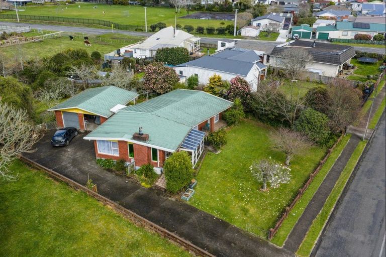 Photo of property in 7 Rata Street, Inglewood, 4330