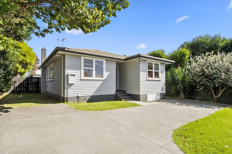 Photo of property in 15a Henderson Crescent, Parkvale, Tauranga, 3112