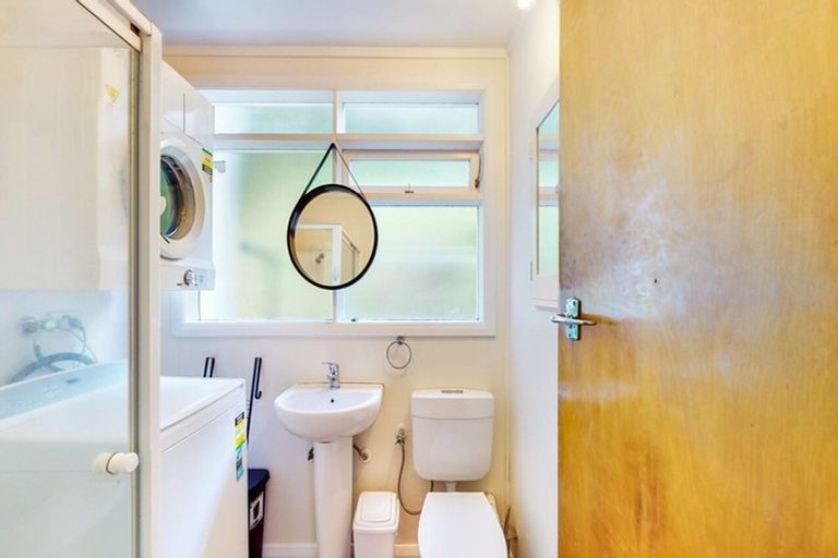 Photo of property in 52b Raroa Road, Kelburn, Wellington, 6012