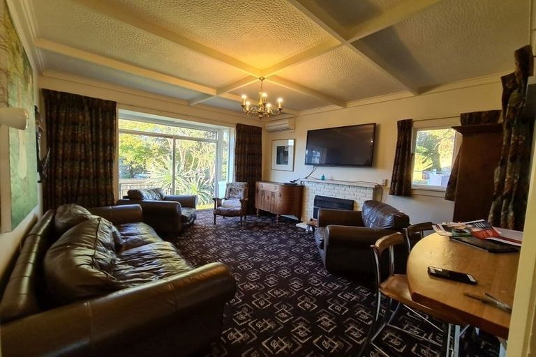 Photo of property in 49 Huatoki Street, Vogeltown, New Plymouth, 4310