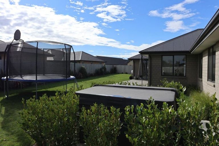 Photo of property in 55 Beaumont Drive, Rolleston, 7614