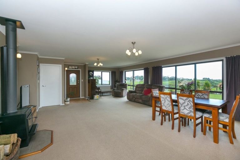 Photo of property in 617a Kaipikari Road, Urenui, 4375