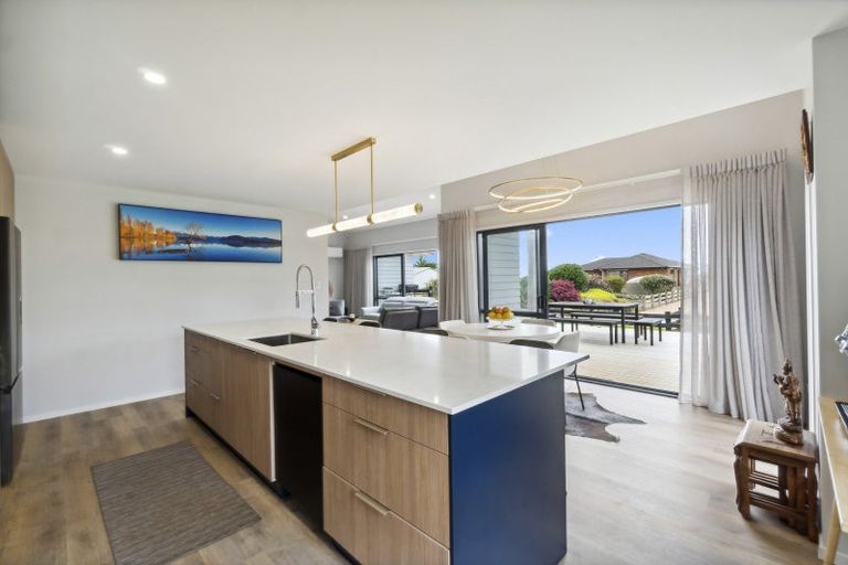 Photo of property in 16 Mylindas Road, Whakatiwai, Miranda, 2473