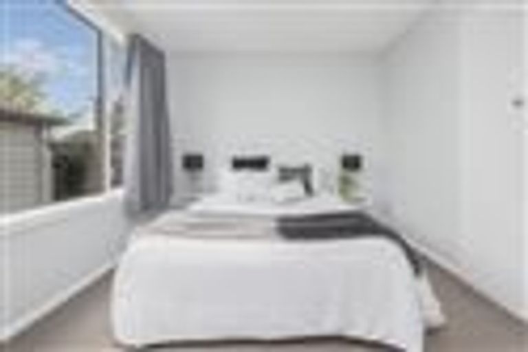 Photo of property in 63 Hounslow Street, Ilam, Christchurch, 8041