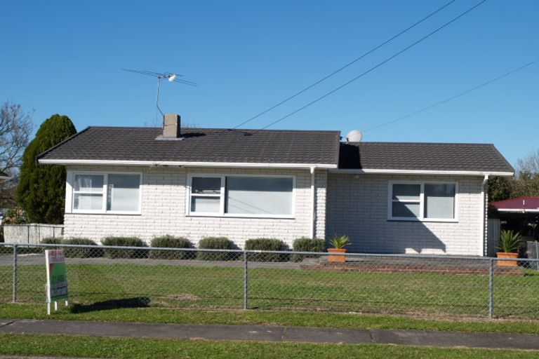 Photo of property in 37 Haddon Street, Mangere East, Auckland, 2024