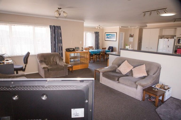 Photo of property in 48 Nelson Crescent, Wainuiomata, Lower Hutt, 5014